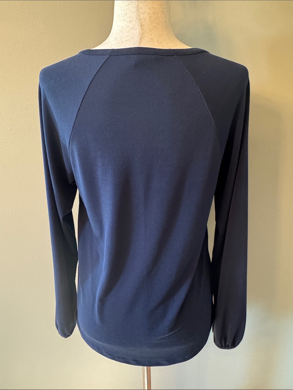 Banana Republic Factory Navy Long-Sleeve Keyhole Blouse - Picture 5 of 8